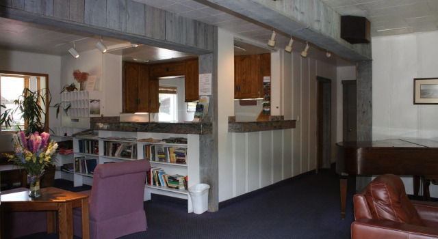 St. Moritz Lodge & Condominiums