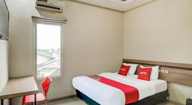 OYO 90986 Hotel Srikandi Adisucipto, Book Hotel Baturetno 