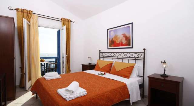 Blue Bay Resort Village, Забронировать Курортный отель Батсион Андрос