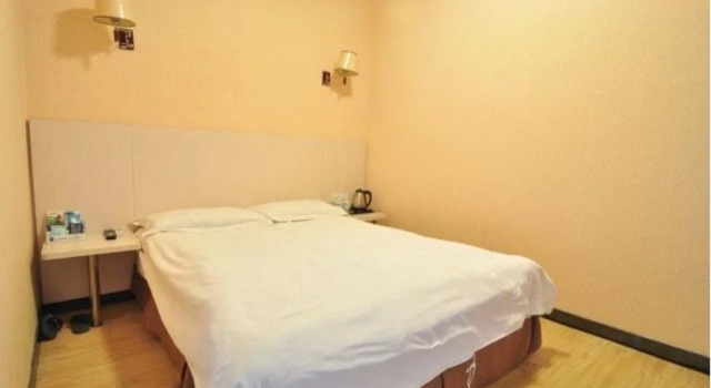 Hancheng Holiday Inn