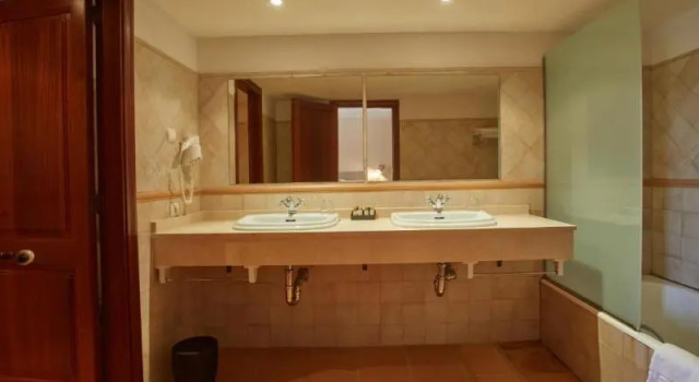 Полулюкс Standard Hotel Rural Es Riquers