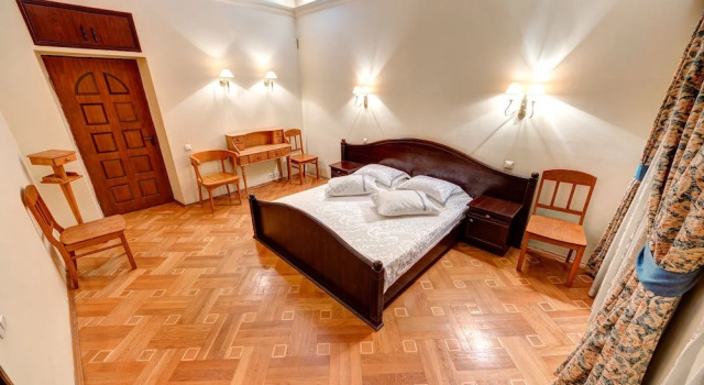 ApartamentY Gonchara, Забронировать Апартаменты/квартира Киев Киевская область, рядом с Киев-Пассажирский вокзал