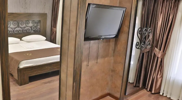 Семейный номер Standard Отель Roma Yerevan & Tours