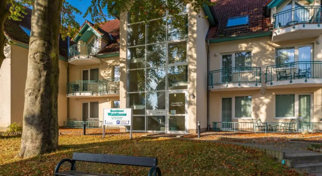 Apartment Jette mit Balkon, Buchen Sie Ferienwohnung Zempin Usedom
