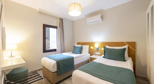 Четырёхместный люкс Grand с балконом Dorman Suites