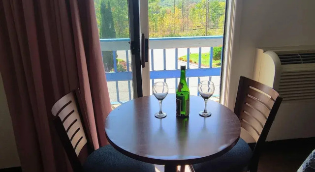 Двухместный номер Standard с балконом Econo Lodge Lee - Great Barrington