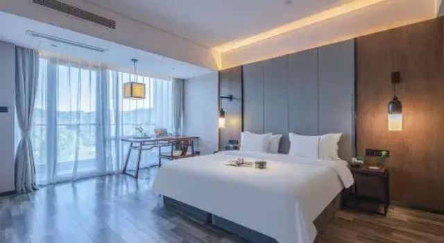 Люкс Executive Ningbo Tiangang Manfei Hotel (Xikou Shantou Ecological Scenic Area)