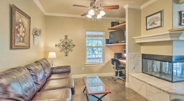 Covered Deck & 2-story Dock: Lake Travis Home!