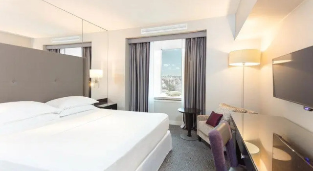 Номер Executive Sheraton Bucharest Hotel