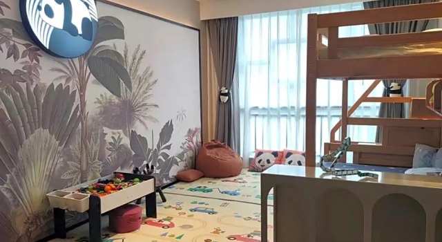 Четырёхместный люкс с 2 комнатами Crowne Plaza Dujiangyan by IHG