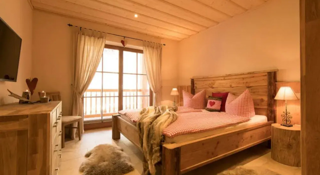 Castle Chalet No. 19, Prenota Chalet Hotel a Garz con parcheggio, Parcheggio