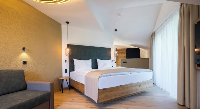 Полулюкс Hotel Baumwirt