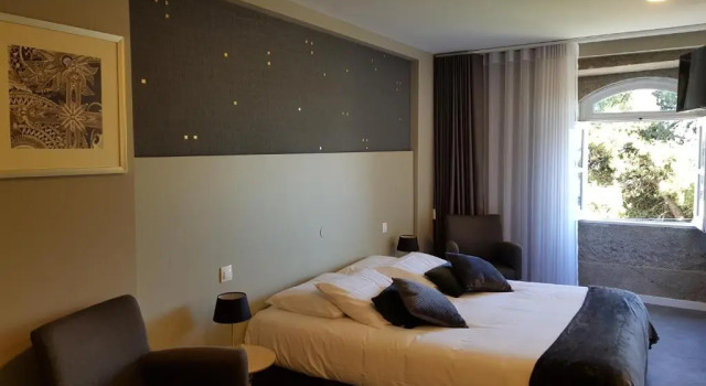 Полулюкс Hotel Margarida Da Praça