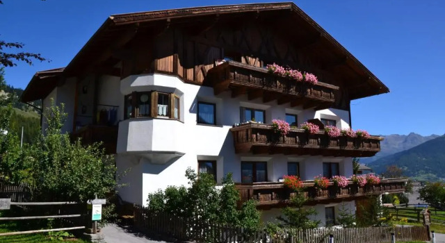 Номер Standard Haus Enzian