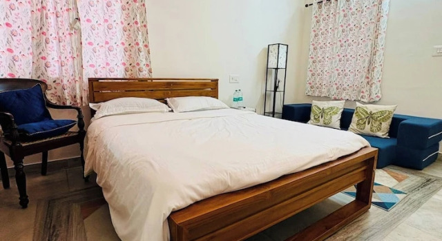 The Haven by Oshara Modern Kerala 3bhk AC Wifi Family Near Fort Kochi Parking
