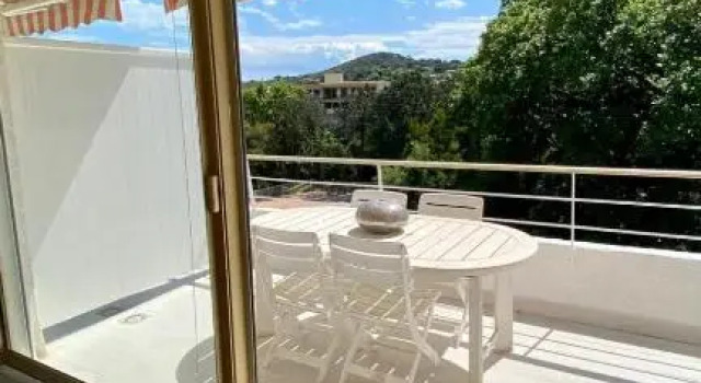 Charming studio with POOL in Saint-Tropez, Забронировать Апартаменты/квартира Апартаменты Сен-Тропе, рядом с Chapelle Ste-Anne, Апартаменты/квартира