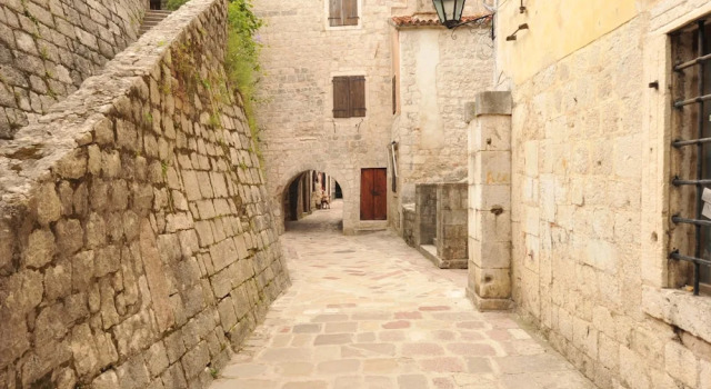 Una apartments, Boek Appartement Kotor 