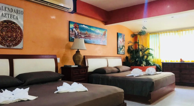 Beautiful 8 People Townhouse Villa Located in Playacar Phase 2, Rezervasyon Villa Playacar Quintana Roo