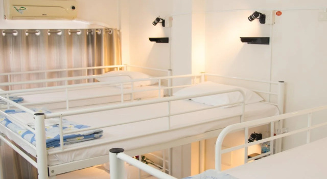 iFriends Hostel, Book Hostel / Vandrerhjem Hostels i Khanh Hoa, Hostel / Vandrerhjem