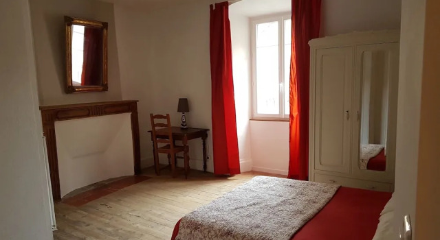 Hôtel Restaurant des Voyageurs, Book Hotel Nant Aveyron