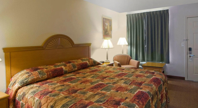 Americas Best Value Inn DeRidder, Rezerwuj Hotel DeRidder Luizjana