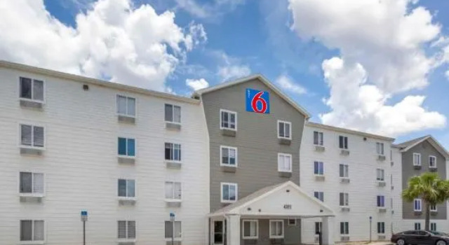 Motel 6 Suites Fort Myers FL, Забронировать Мотель Мотели штата Флориды, Мотель