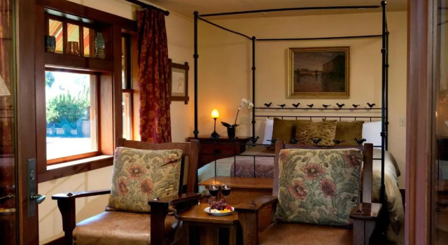 Номер Superior Blackbird Inn