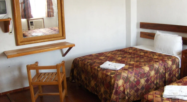 Семейный номер Standard Hotel Alux Cancun