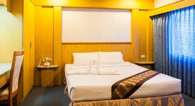 Sagatenakorn Hotel, Reserva ahora Hotel Roi Et 
