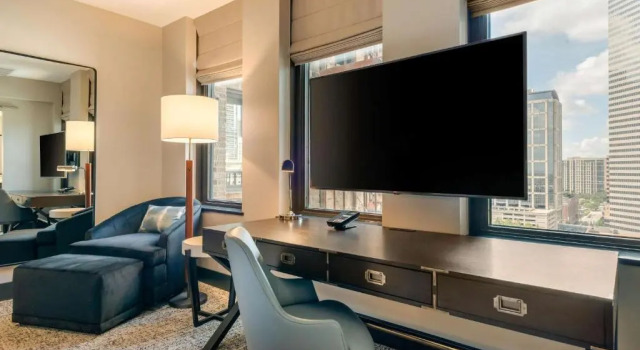 Номер Standard с видом на город Cambria Hotel Houston Downtown Convention Center