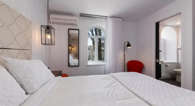Четырёхместный номер Standard Auberge La Muse