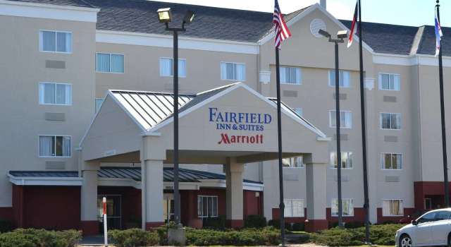 Fairfield Inn & Suites by Marriott Hickory, Book Hotel Hickory North Carolina