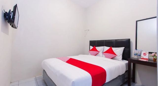 Hotel O Homestay Wak Gobenk, Book Hotel Ngemplak Yogyakarta Province