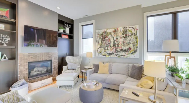 Downtown Condo w/ Rooftop Patio & City Views!, Book Hotel 4-stjernede hoteller i Nebraska, 4*
