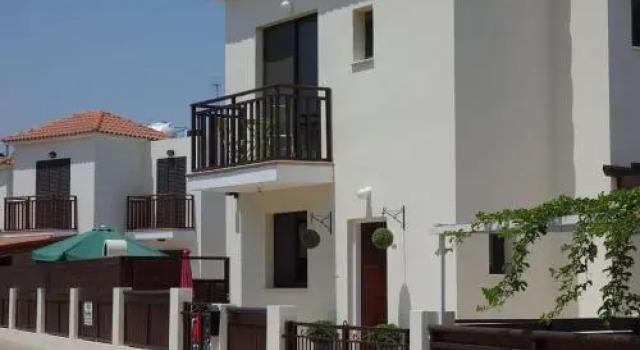 Villa Poseidon, Забронировать Вилла Отели Паралимни 4 звезды, 4*