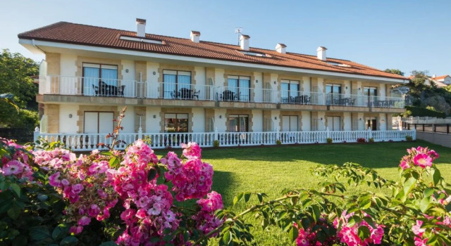 La Bolera, Rezervasyon Otel Arnuero 