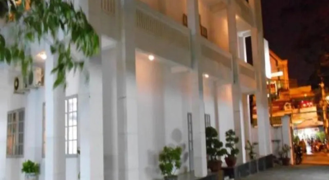 Hoang Yen Hotel, Забронировать Отель Вунгтау Бариа-Вунгтау, рядом с Ho May Culture and Ecotourism Park