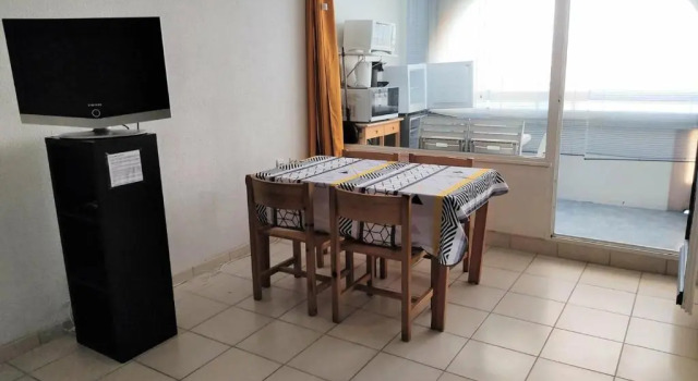 Résidence TERRASSES DE LA MEDITERRANEE 3 - 2 Pièces pour 4 Personnes 604, Rezerwuj Hotel Port-Leucate Corbières