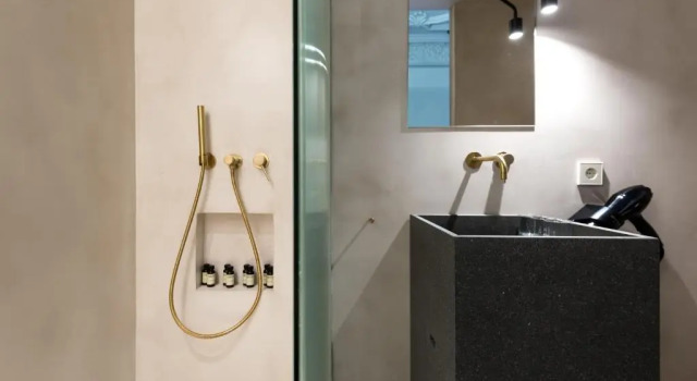 Трёхместный номер Standard с балконом BUHO Boutique Rooms