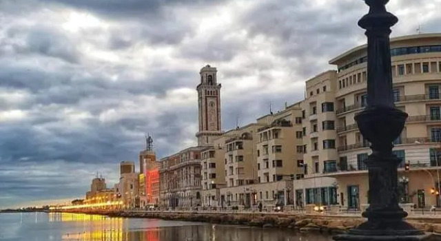 Mariantomare casa vacanze monolocale lungomare Bari, Buchen Sie Hotel Bari Metropolitanstadt Bari