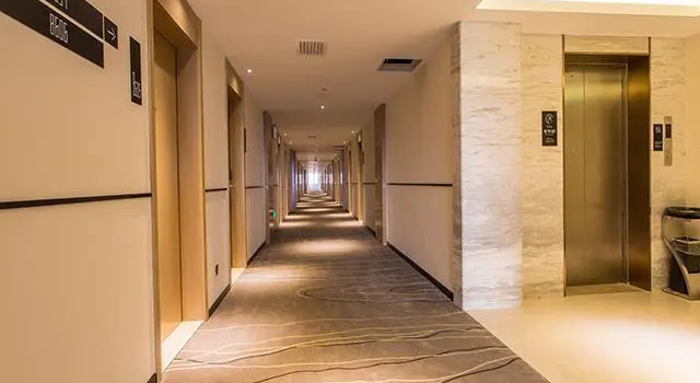 City Comfort Inn Nanning Kede Road Qingchuan Metro Station, Rezerwuj Hotel Hotele w Nanning z parkingiem, Parking