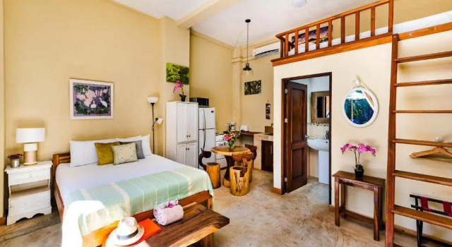 Двухместный номер Standard с видом на бассейн Villa Nautilus