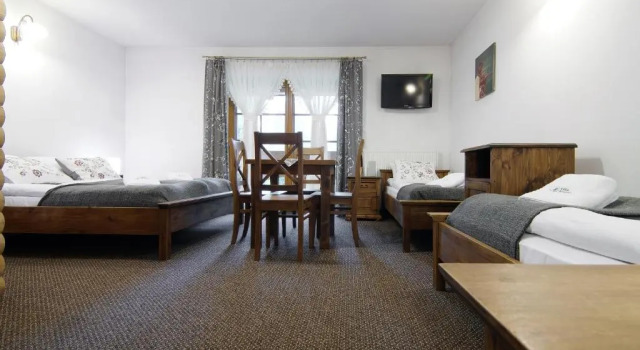 Четырёхместный номер Standard Villa Jesion