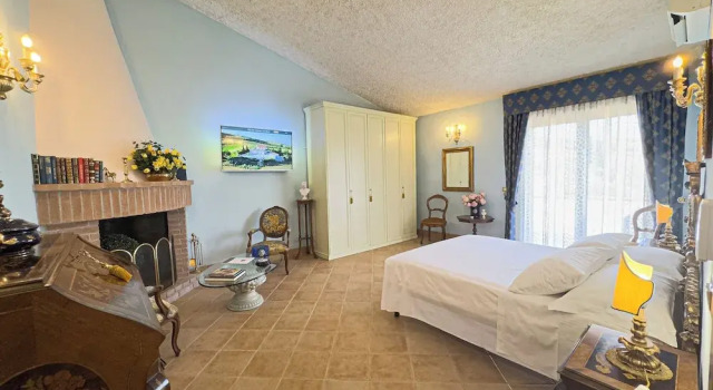 Двухместный номер Standard с балконом и с видом на окрестности Relais Casale Corvo