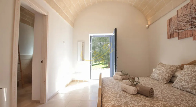 TD Villa e Trulli il Bergamotto W/pool & Med/c.., Varaa Villa Hotellit Valle d'Itria pysäköinnillä, Pysäköinti