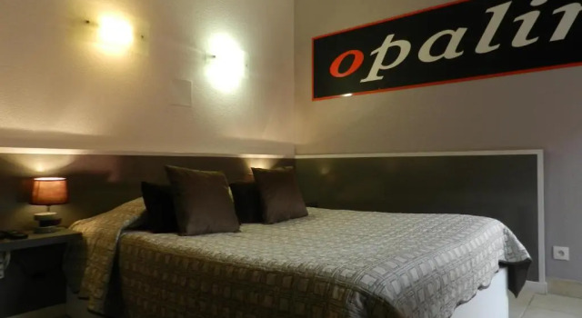 Студия Hôtel et Appart hôtel Chez Gino ETAPLES-Le Touquet