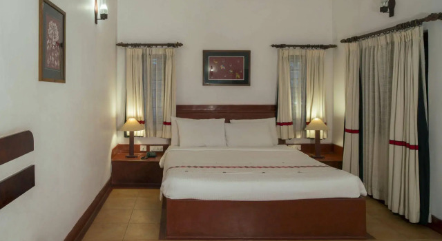 Casa Deep Woods, Varaa Hotelli Hotellit Tamil Nadu uima-altaalla, Uima-allas