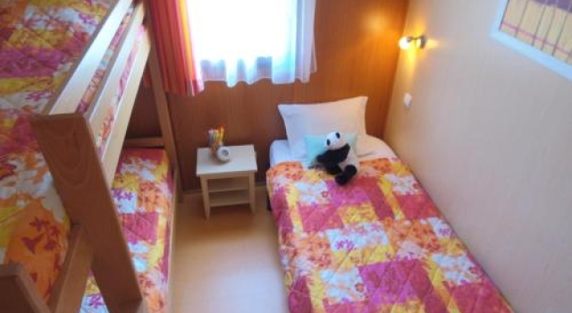Les lodges de Sainte-Suzanne, Book Resort Sainte-Suzanne 