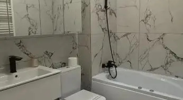 North Pipera apartment w parking & self check in, Rezerwuj Apartament Hotele w Ilfov z parkingiem, Parking