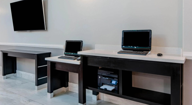 La Quinta Inn & Suites by Wyndham Alamo - McAllen East, Забронировать Отель СПА-отели Rio Grande Valley, SPA-услуги